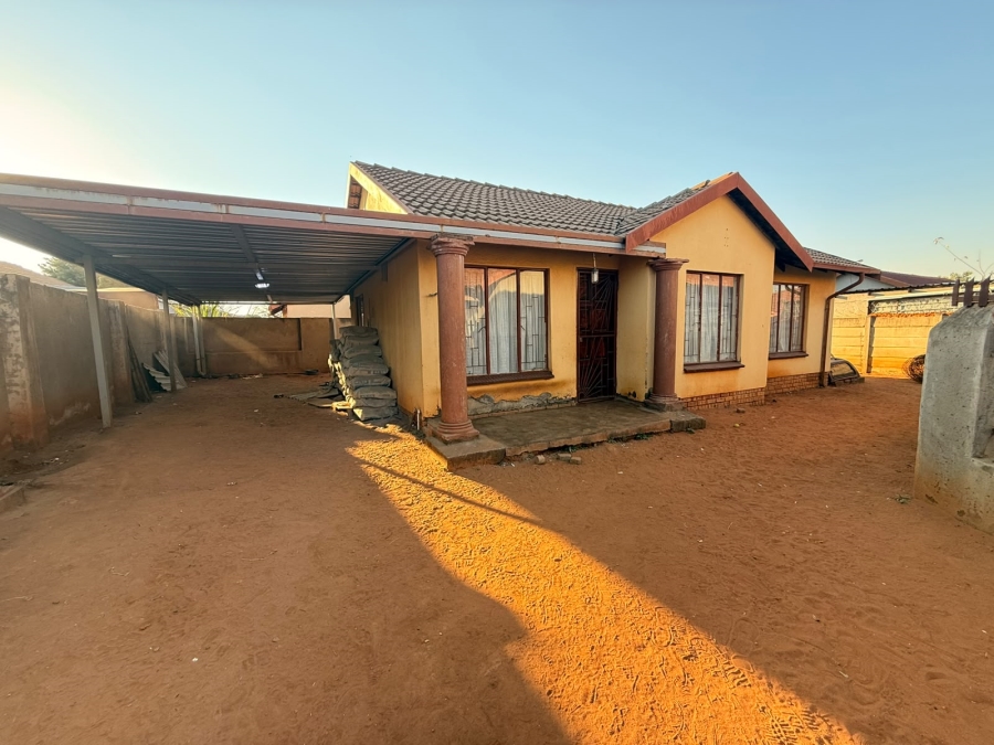 3 Bedroom Property for Sale in Tlhabane West North West